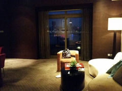 android_upload_pic-上海外滩茂悦大酒店