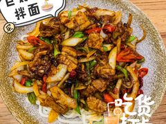 小炒肉拌面-醉牛腩·面小馆