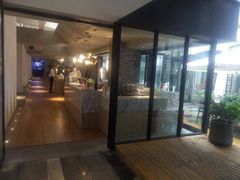 门面-渝半城经典川粤菜(重庆天地店)