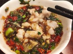 -老来福·非遗酸汤兔(凯旋路店)