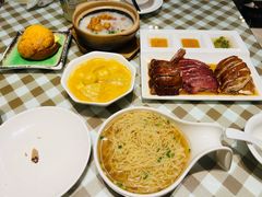 -新大咀港式茶餐厅(宝山万达店)