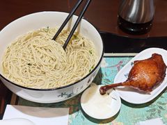 -百年老字号·观振兴蟹黄面·三虾面·苏式面(观前街富仁坊巷店)