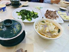 -尕西木老春台东乡手抓美食