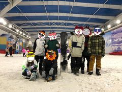-乔波室内滑雪场