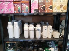 零售区-星巴克臻选(重庆大融城店)