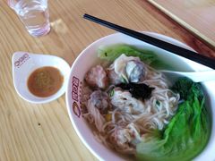 特色杂锦云吞面-胃口福·饺子云吞(怡园东店)