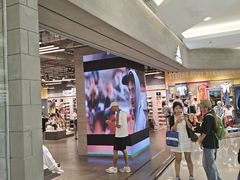 -adidas(正佳广场店)