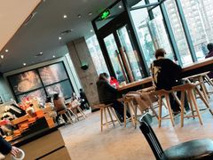 大堂-星巴克臻选(郑州中原万达店)