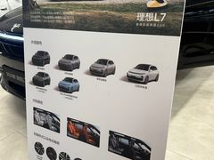 -百年港湾奥特莱斯(香炉礁店)