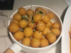 -韵秋荷(宝山龙湖天街店)