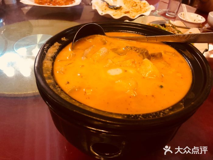 伊萨娜印尼餐馆咖喱牛腩图片