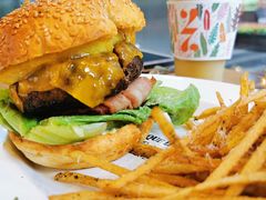 -HELLO 27 意面·沙拉·帕尼尼