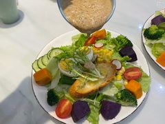 -丽莎沙拉轻食餐厅(国贸店)