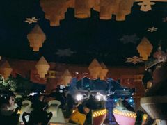 -七彩云南欢乐世界