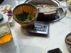 -喃喃椰·糟粕醋·椰子鸡火锅(七堡花园店)