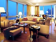 起居室-上海明天广场JW万豪酒店