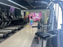 -超鹿运动(五四路恒力城店)