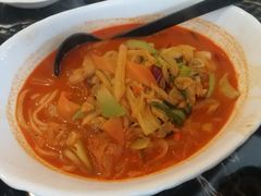 辣海鲜面-桃园中华料理炸酱面(燕儿岛路店)