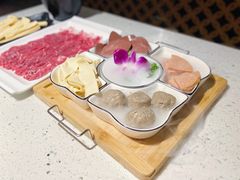 京韵四拼-京韵胡同·酱香羊蝎子火锅涮肉(长寿路店)