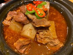 红烧牛腩饭-谷田稻香(佛罗伦萨店)