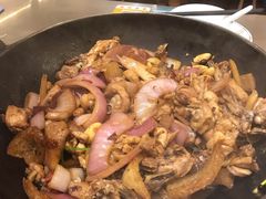 招牌胡须佬鸡煲-胡须佬鸡煲四季火锅店(石厦西村直营店)