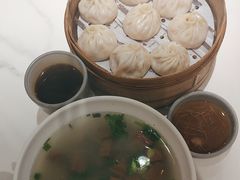 -馋三尺蟹粉小笼(人民广场店)