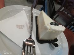 丝滑芝士蛋糕-DECAMERON十日谈(卓悦汇店)