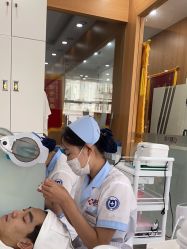 -靓芙泉祛痘.科技美肤连锁