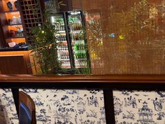 -八府香鸭·啫啫煲(华山路店)