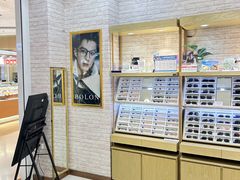 -标准眼镜·蔡司官方授权店(塘沽远洋未来汇店)