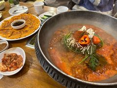 -喇喇排骨火锅·传统韩式脊骨汤(望京西园总店)