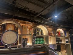 -麦凯伦烧烤·精酿超级工厂店(金桥总店)