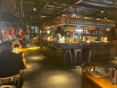 -胡桃里音乐酒馆(白云五号T5 MALL店)