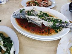 -源海渔村·现捞海鲜(大角湾店)