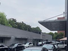 -上海可达汽车销售服务有限公司