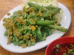 -雷祖芳老妈蹄花店