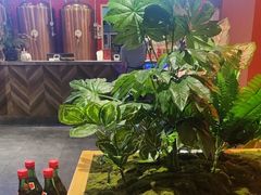 -老船舫·现做活鲜鱼馆(东郊记忆店)