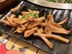 鲜卤小肚-嘎嘎鸭脑壳(蜀汉路店)