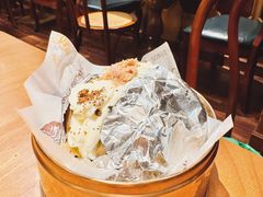 -秘密旅行Bonjour(黑金冠 江南西店)