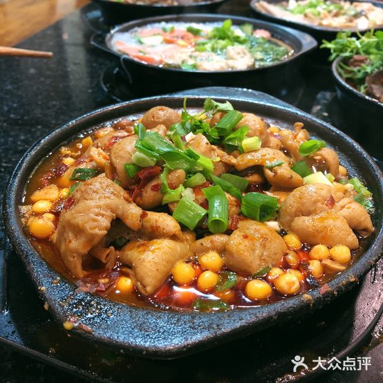 黑砂锅(体育路店)