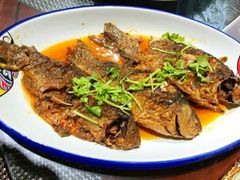 红烧鲫鱼-多伦诺尔莜面庄
