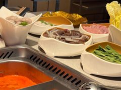 -海底捞火锅(宝龙广场夜宵主题店)