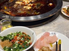 -忘情水鱼头·鲜鱼火锅(滨江中路店)