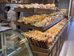 -小飞象面包公社(珠江路金鹰店)