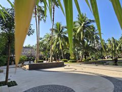 -三亚湾海居雅高铂尔曼度假酒店