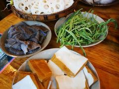 -岗上渣渣老火锅(两路口店)