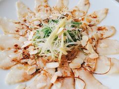 薄切鲜鱼片-穹六人间 people 6(岳阳路店)
