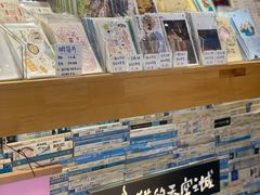 -猫的天空之城概念书店(丽江古城饮玉巷店)