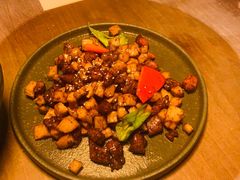 -来龙里 精致 东南亚餐室(万象城店)