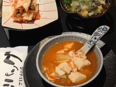 -山川小町·极番烧肉(新地假日广场店)